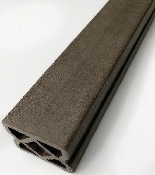 Перила верхние и нижние 66x55x4000 из дерева и пластика купить в Сургуте